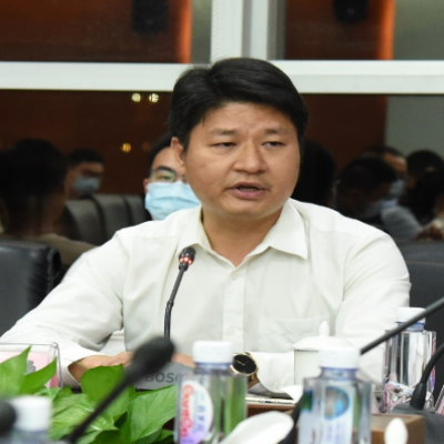 回望百年奮斗路，啟航未來新征程——國微電子黨總支開展《風(fēng)雨輝煌100年》專題講座