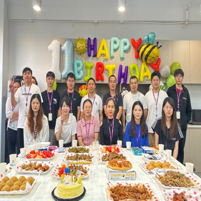 暖冬相伴，快樂加倍——國(guó)微電子11月份員工生日活動(dòng)